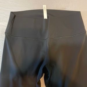 Lululemon wunder under high rise size 16 leggings crop 23”